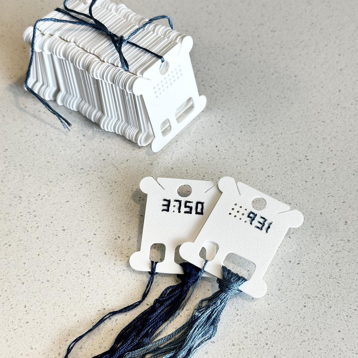 Stitchable Embroidery Floss Drop – 3D Printed Thread Organizer for Cross Stitch