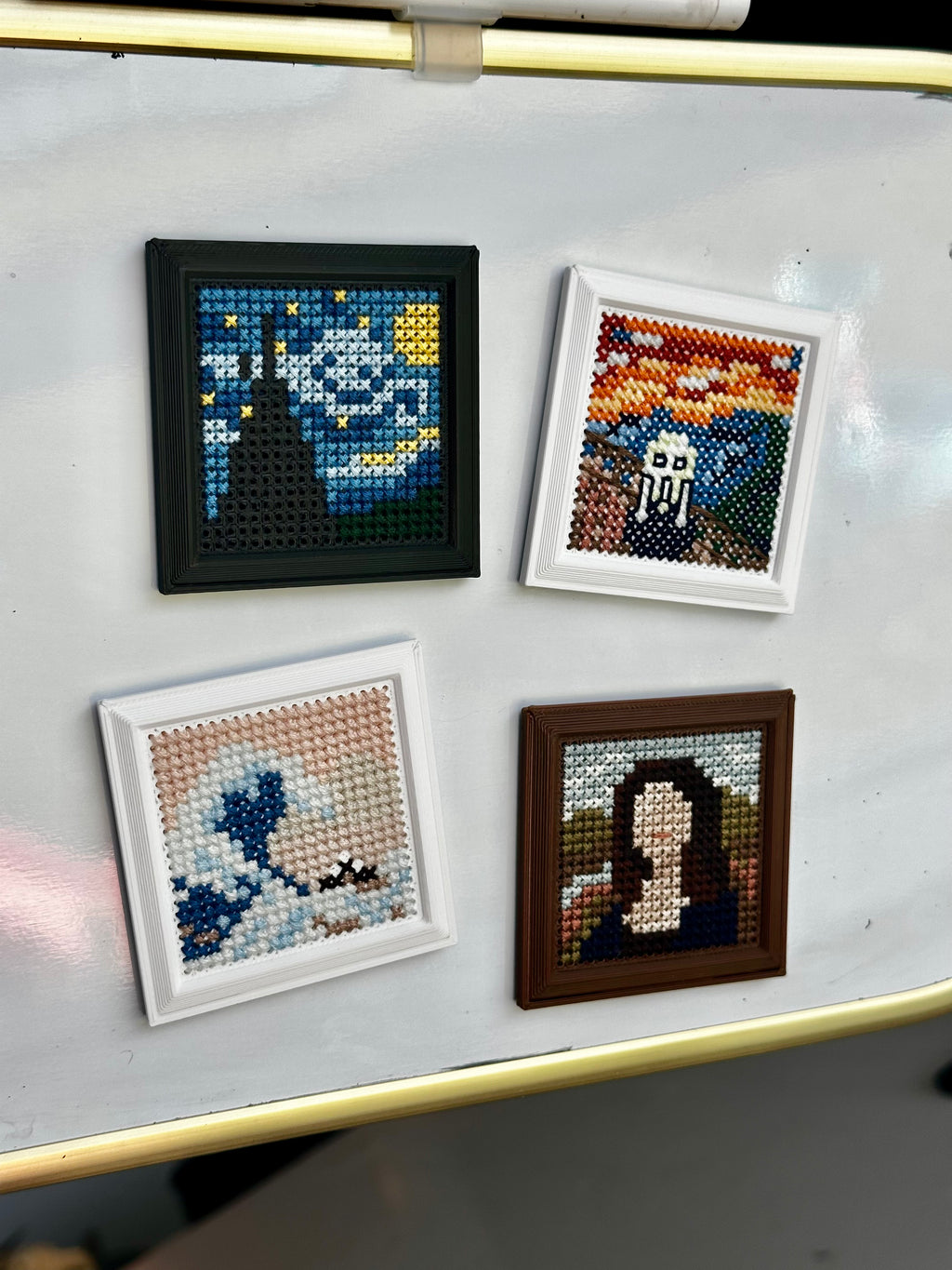 Stitchable Magnet - Tiny Frame - Cross Stitch