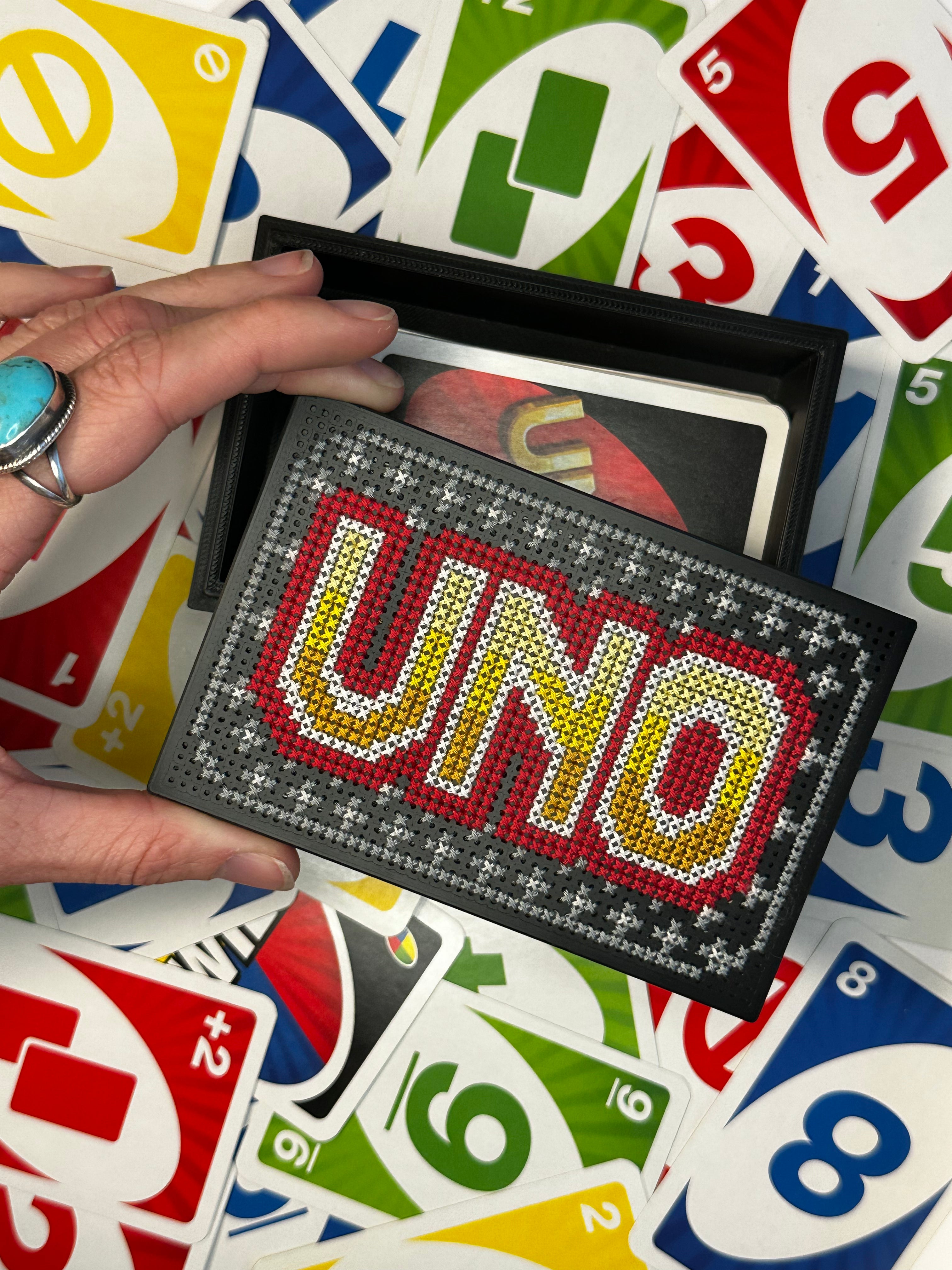 Cross Stitch Kit- Stitchable Card Box- Uno